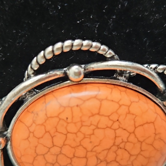 Elegant Silver and Orange Pendant Necklace - Picture 3 of 6